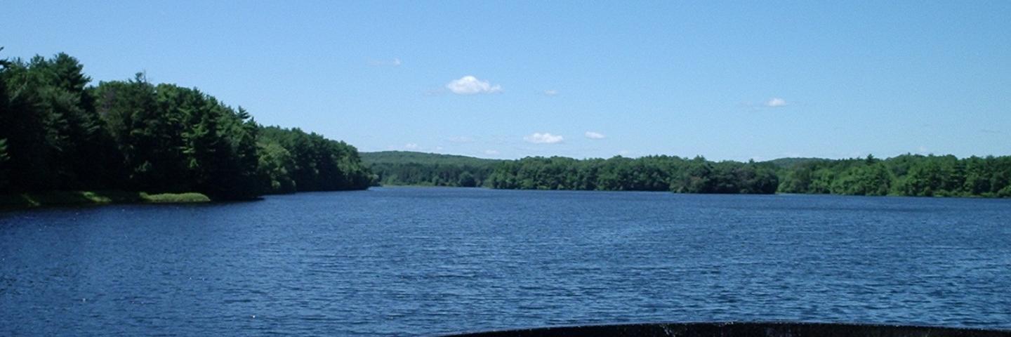 Regulating Reservoir in Moswansicut Pond-Huntinghouse Brook Watershed, Rhode Island