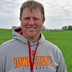 Aaron Nelson of Linn Grove is using cover crops, no-till, and strip-till to keep soil in place and improve overall soil health.